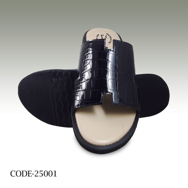 Urban Ease Buckle Slide - Image 3